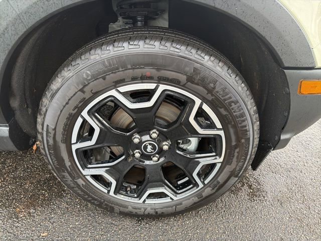 Certified 2025 Ford Bronco Sport Outer Banks w/ Outer Banks Tech Package+ image 3