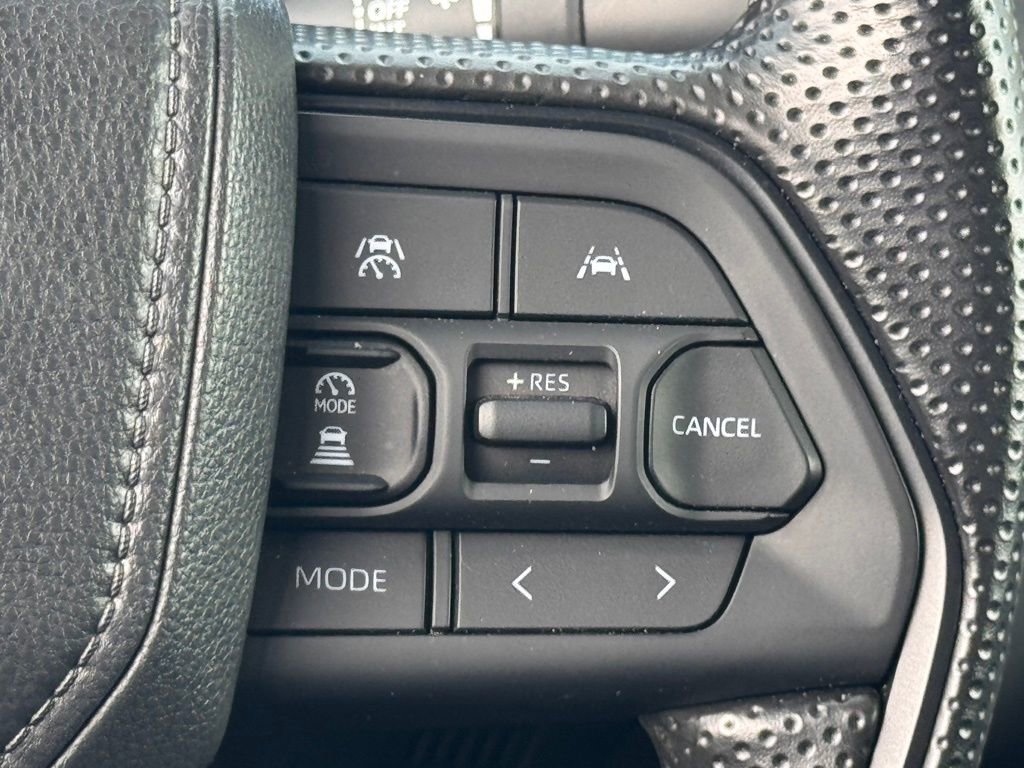 Used 2025 Toyota Tacoma SR5 image 23