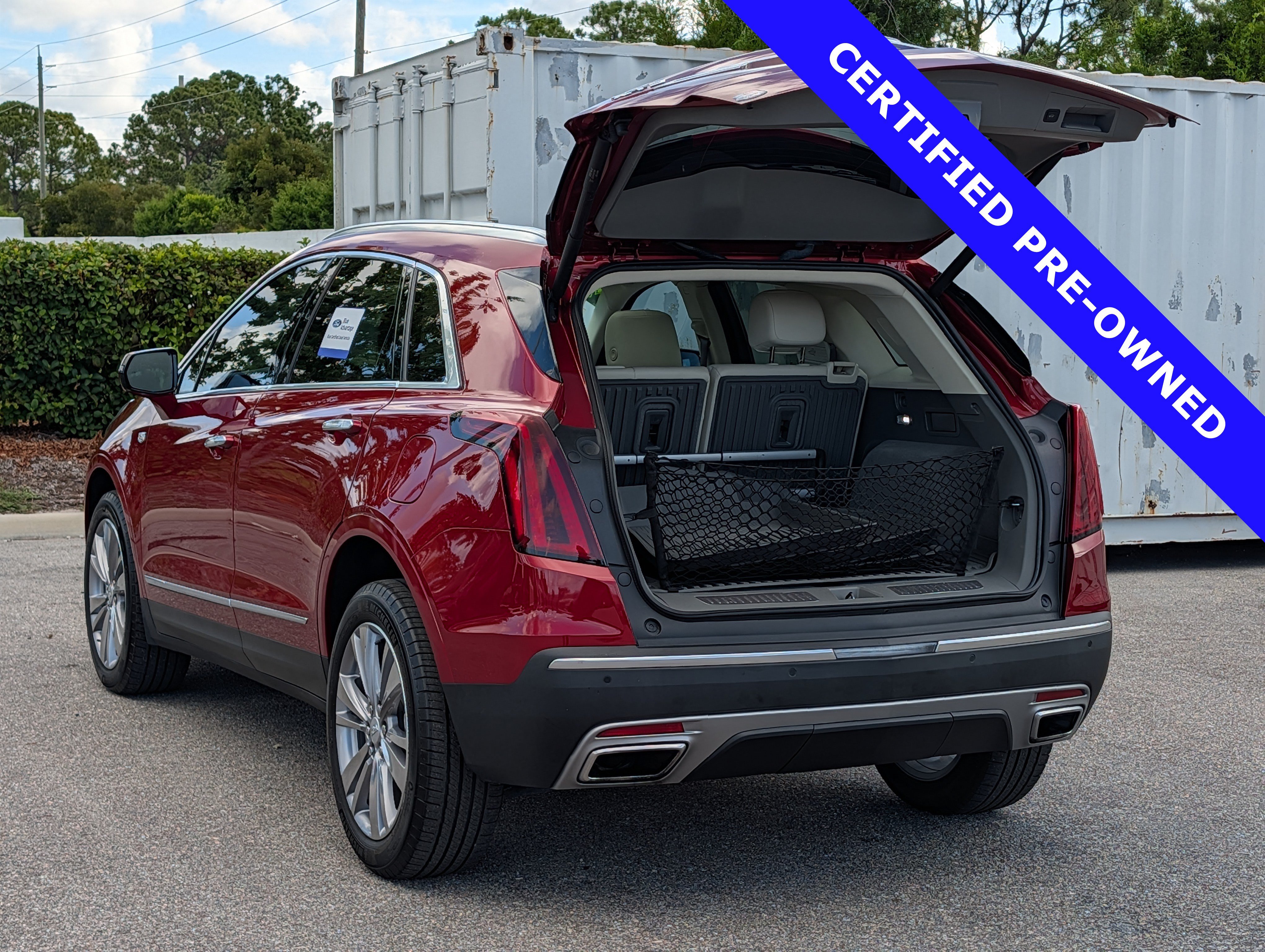 Used 2024 Cadillac XT5 Premium Luxury w/ LPO, Floor Liner Package FWD image 13