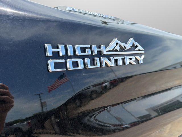 Used 2024 Chevrolet Silverado 3500 High Country w/ High Country Premium Package AWD/4WD image 10