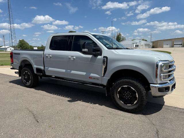 Certified 2025 Ford F250 Lariat w/ Tremor Off-Road Package AWD/4WD image 10