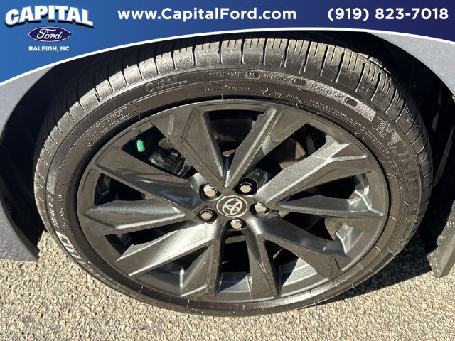 Used 2025 Toyota Corolla SE FWD image 13