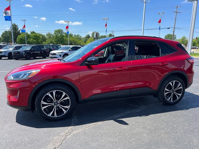 Certified 2022 Ford Escape SEL w/ SEL Stealth AWD Package image 3