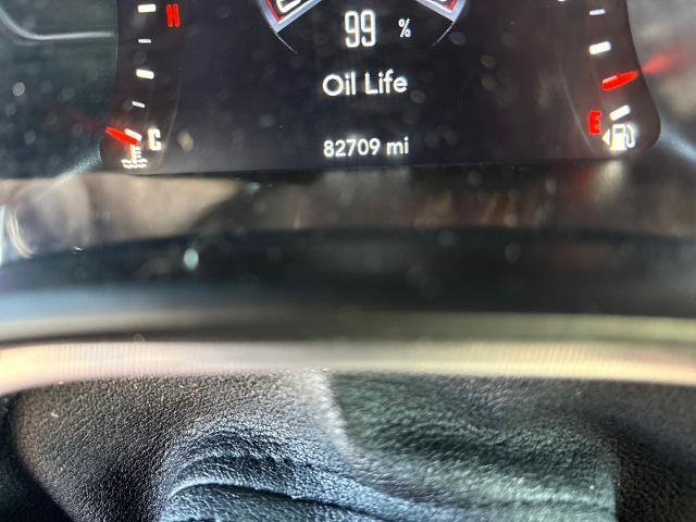 Used 2019 Dodge Challenger SXT image 10