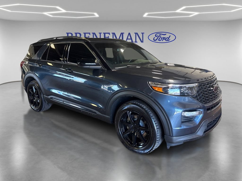 Certified 2022 Ford Explorer ST AWD/4WD image 3