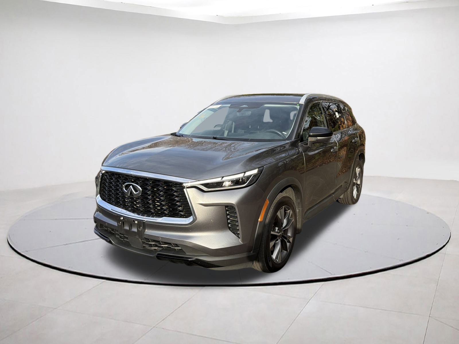 Used 2023 INFINITI QX60 Luxe w/ Cargo Package image 3