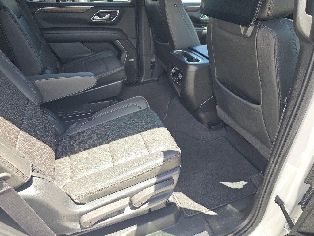 Used 2022 Chevrolet Tahoe High Country AWD/4WD image 30