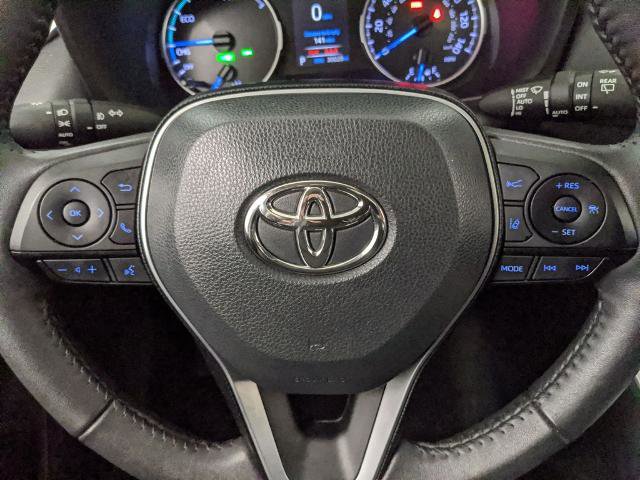 Used 2022 Toyota RAV4 XLE Premium image 14