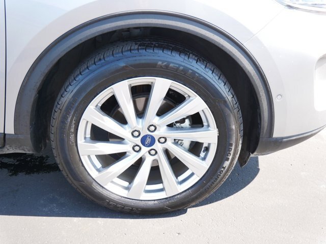 Certified 2021 Ford Escape Titanium w/ Titanium Elite Package AWD/4WD image 6