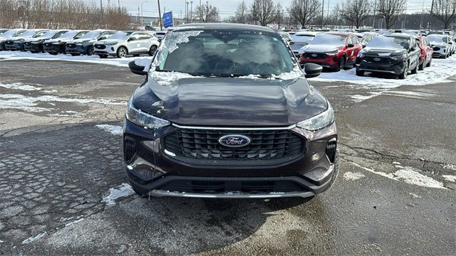 Certified 2023 Ford Escape Active image 9