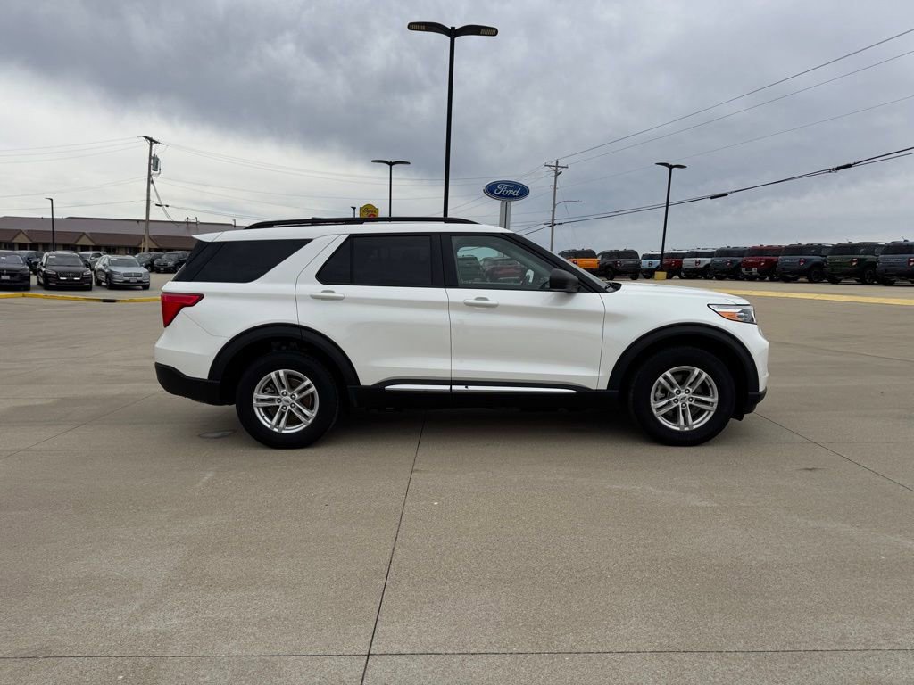 Certified 2023 Ford Explorer XLT w/ Equipment Group 202A image 2