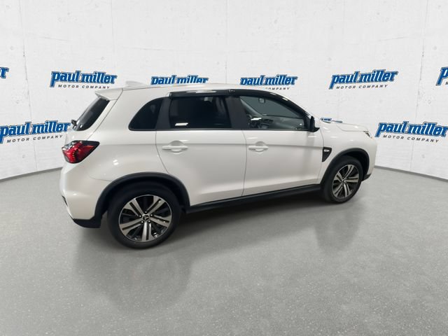 Used 2020 Mitsubishi Outlander Sport ES FWD image 12