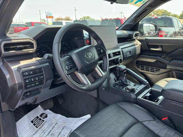 Used 2024 Toyota Tacoma TRD Off-Road w/ TRD Off Road Premium Package AWD/4WD image 10