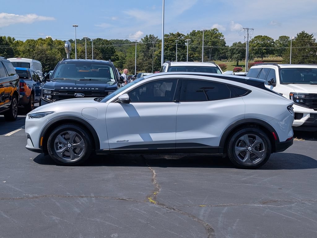Certified 2022 Ford Mustang Mach-E Select RWD image 5