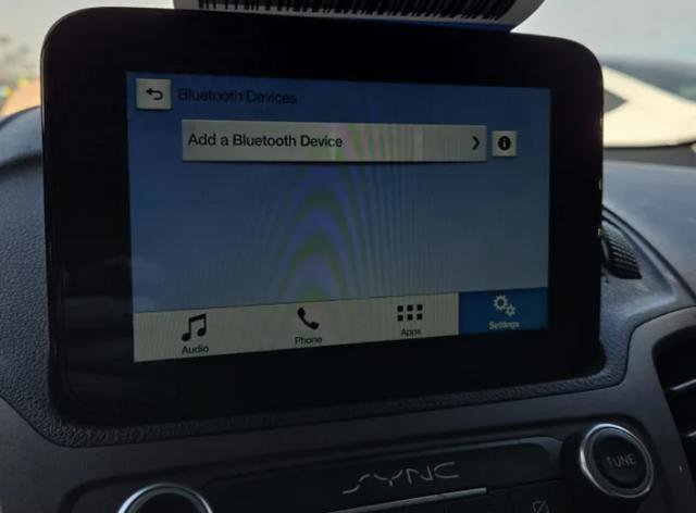 Certified 2019 Ford Transit Connect XLT image 7