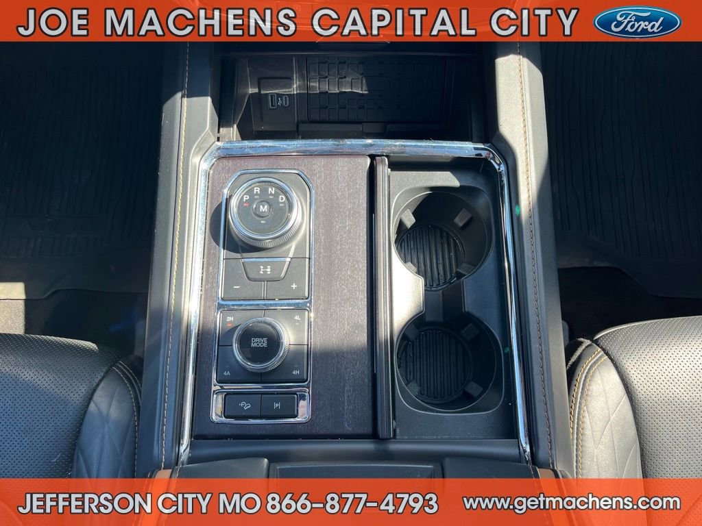 Certified 2022 Ford Expedition Max Platinum image 15