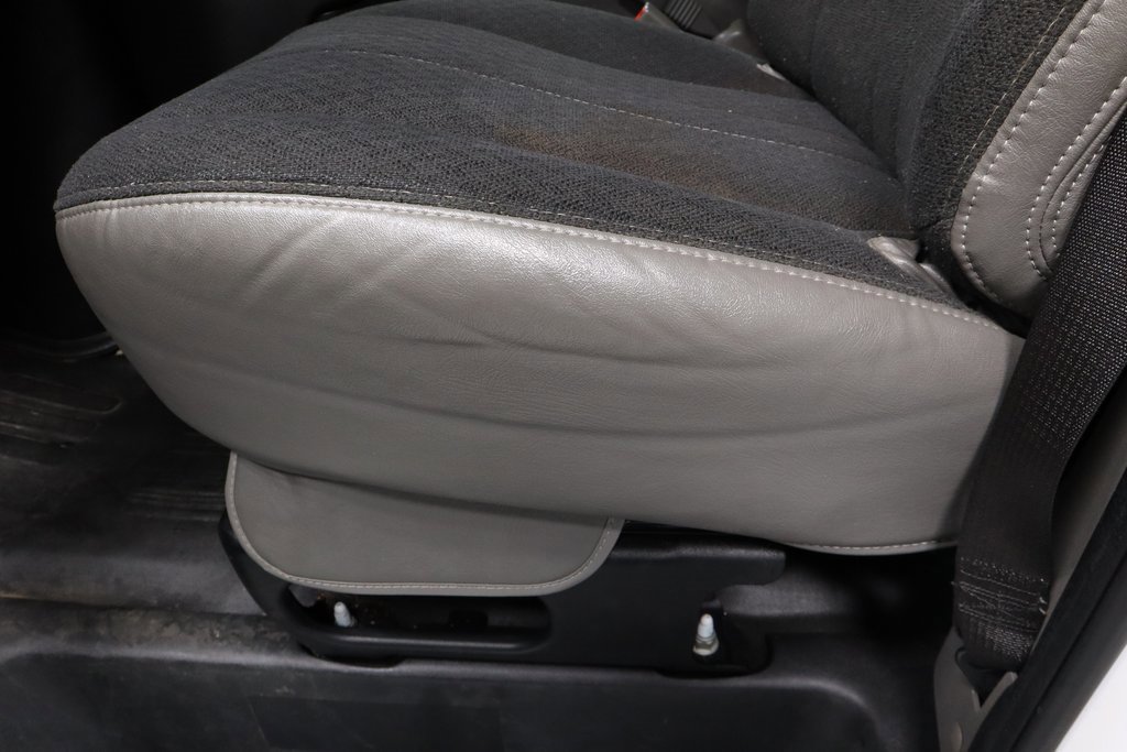 Used 2024 Chevrolet Express 2500 w/ Driver Convenience Package image 19