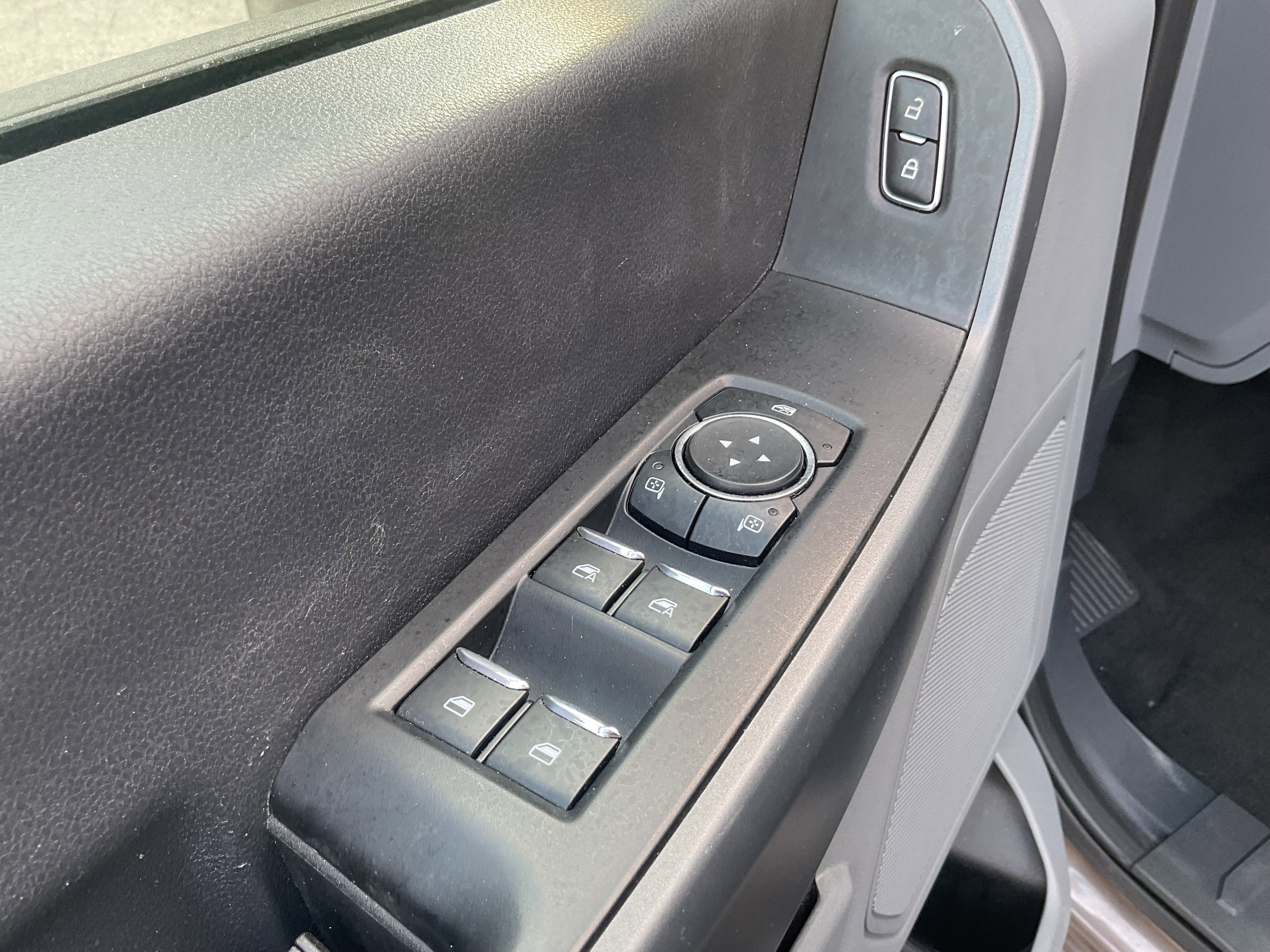 Certified 2023 Ford F250 XL w/ STX Appearance Package image 9