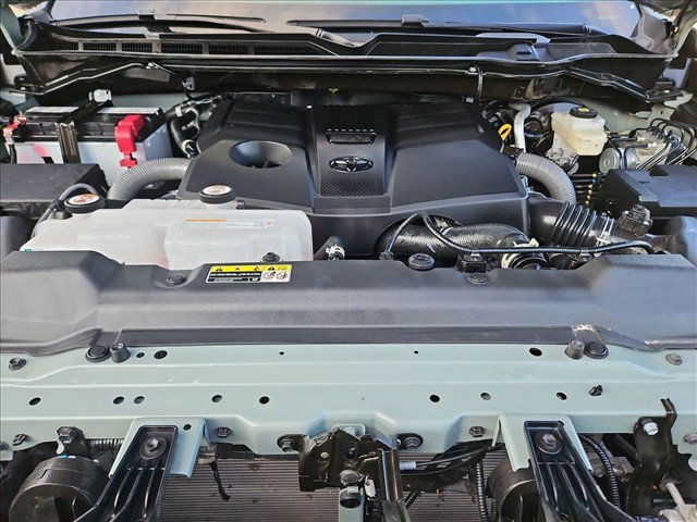Used 2026 Toyota Tundra Limited w/ Power Package AWD/4WD image 23