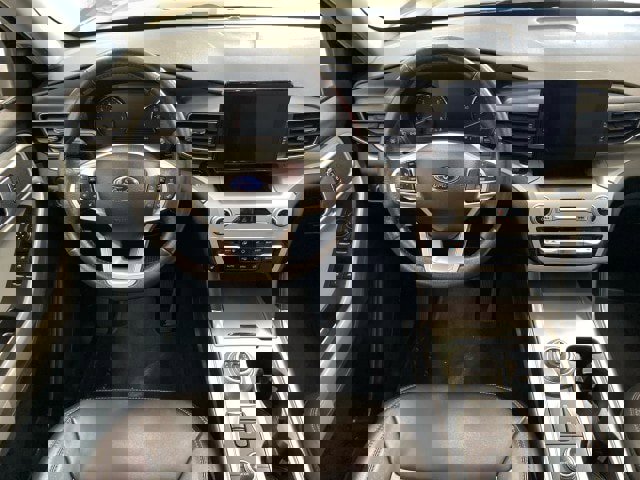 Certified 2022 Ford Explorer XLT w/ Equipment Group 202A image 13