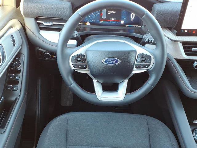 Certified 2025 Ford Explorer Active image 7