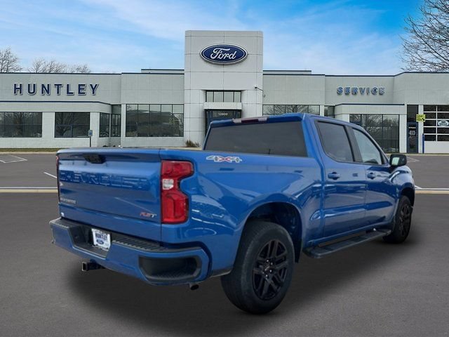 Used 2022 Chevrolet Silverado 1500 RST w/ Max Trailering Package AWD/4WD image 4