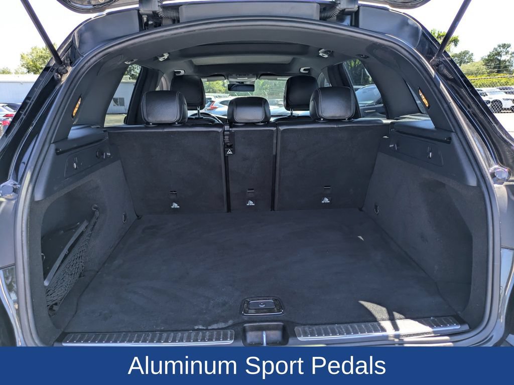 Used 2022 Mercedes-Benz GLC 300 image 12
