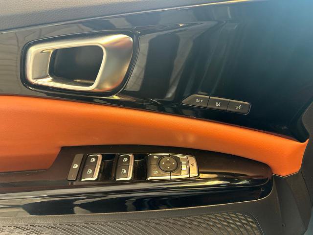 Used 2024 Kia Carnival SX FWD image 20