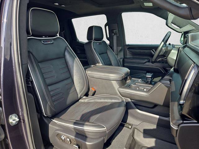 Used 2023 GMC Sierra 1500 AT4X AWD/4WD image 21