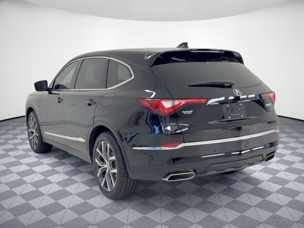 Used 2024 Acura MDX w/ Technology Package FWD image 3