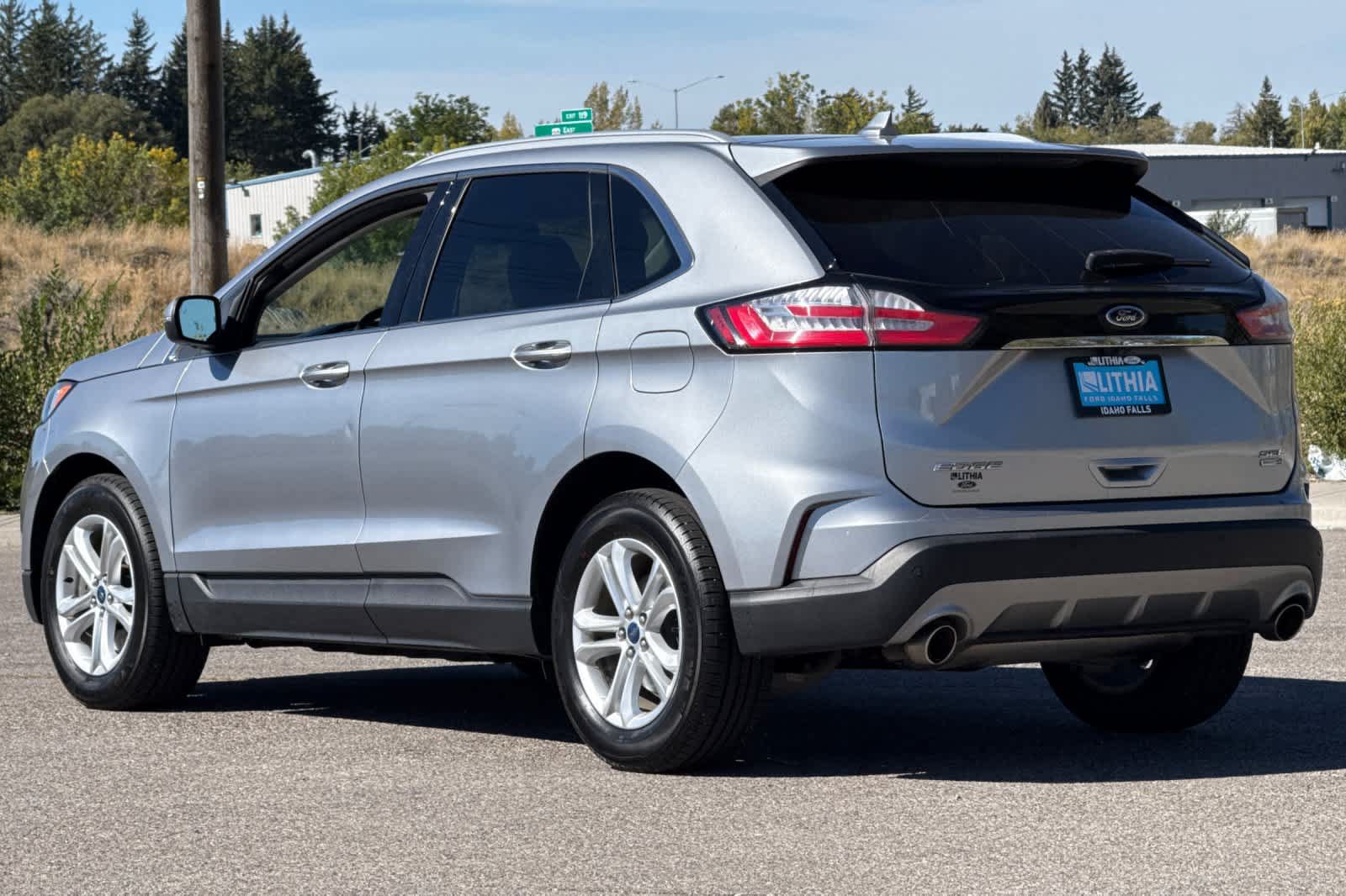 Certified 2020 Ford Edge SEL AWD/4WD image 6