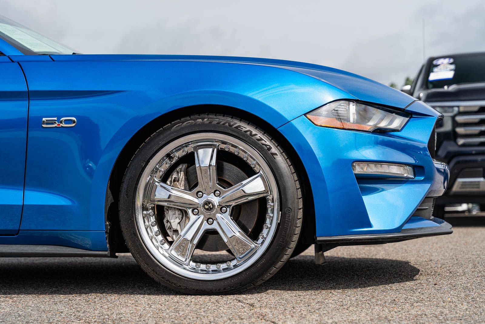 Certified 2019 Ford Mustang GT Premium w/ Equipment Group 401A RWD image 9