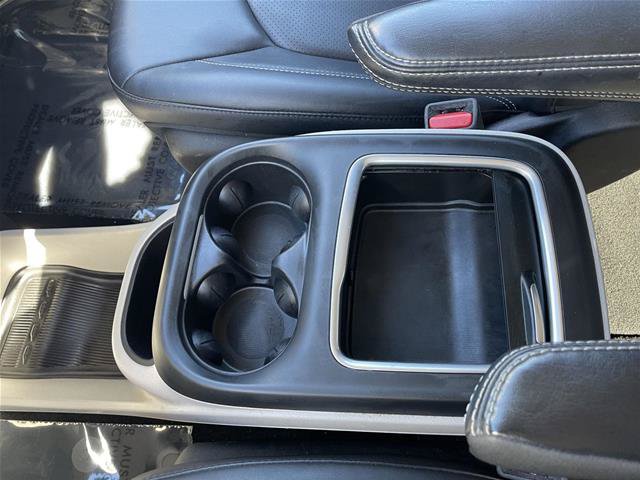 Used 2024 Chrysler Pacifica Touring-L FWD image 31