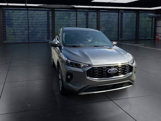 Certified 2025 Ford Escape ST-Line Select AWD/4WD image 2