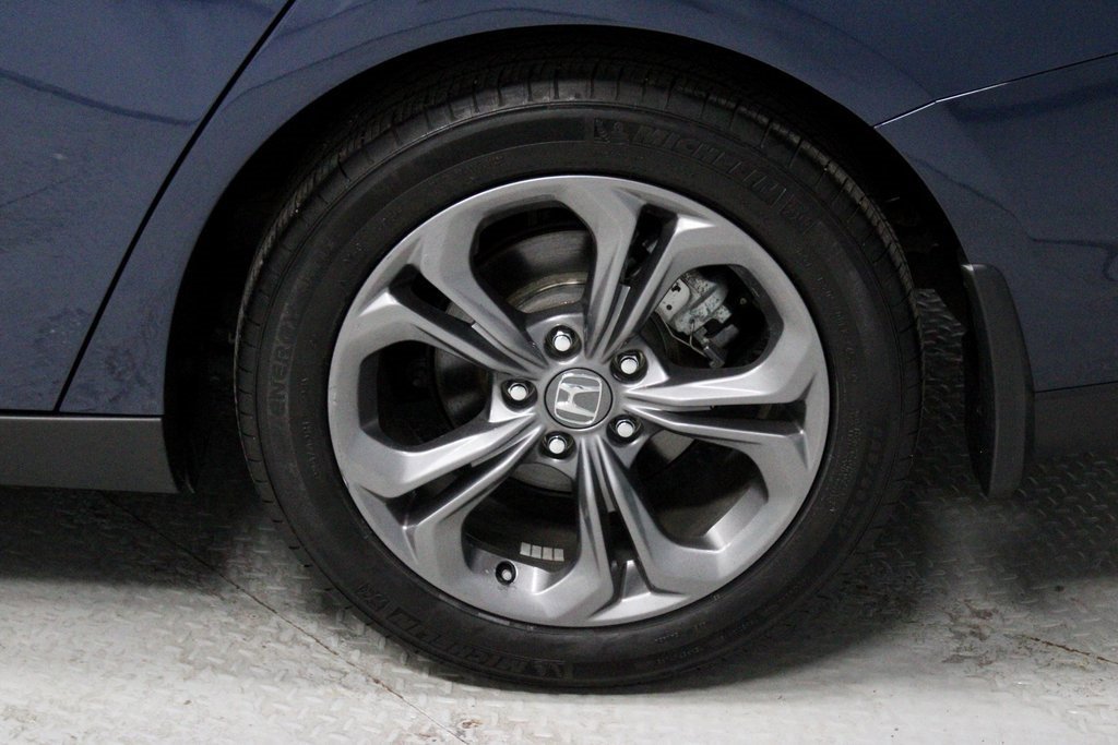 Used 2024 Honda Accord EX image 18