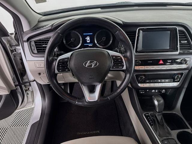 Used 2019 Hyundai Sonata SEL FWD image 12
