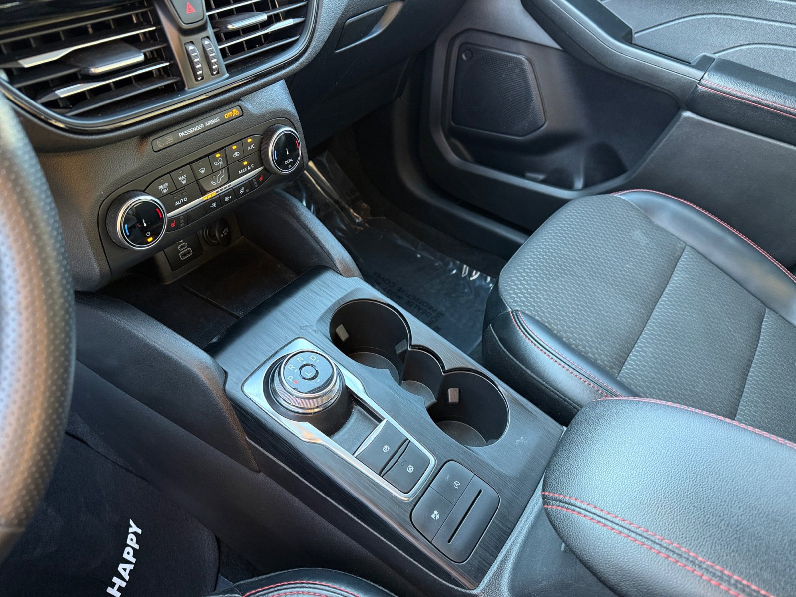 Certified 2024 Ford Escape ST-Line AWD/4WD image 13