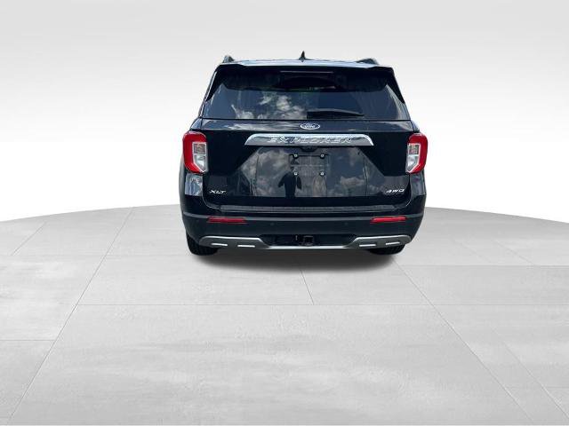 Certified 2023 Ford Explorer XLT w/ Equipment Group 202A AWD/4WD image 10