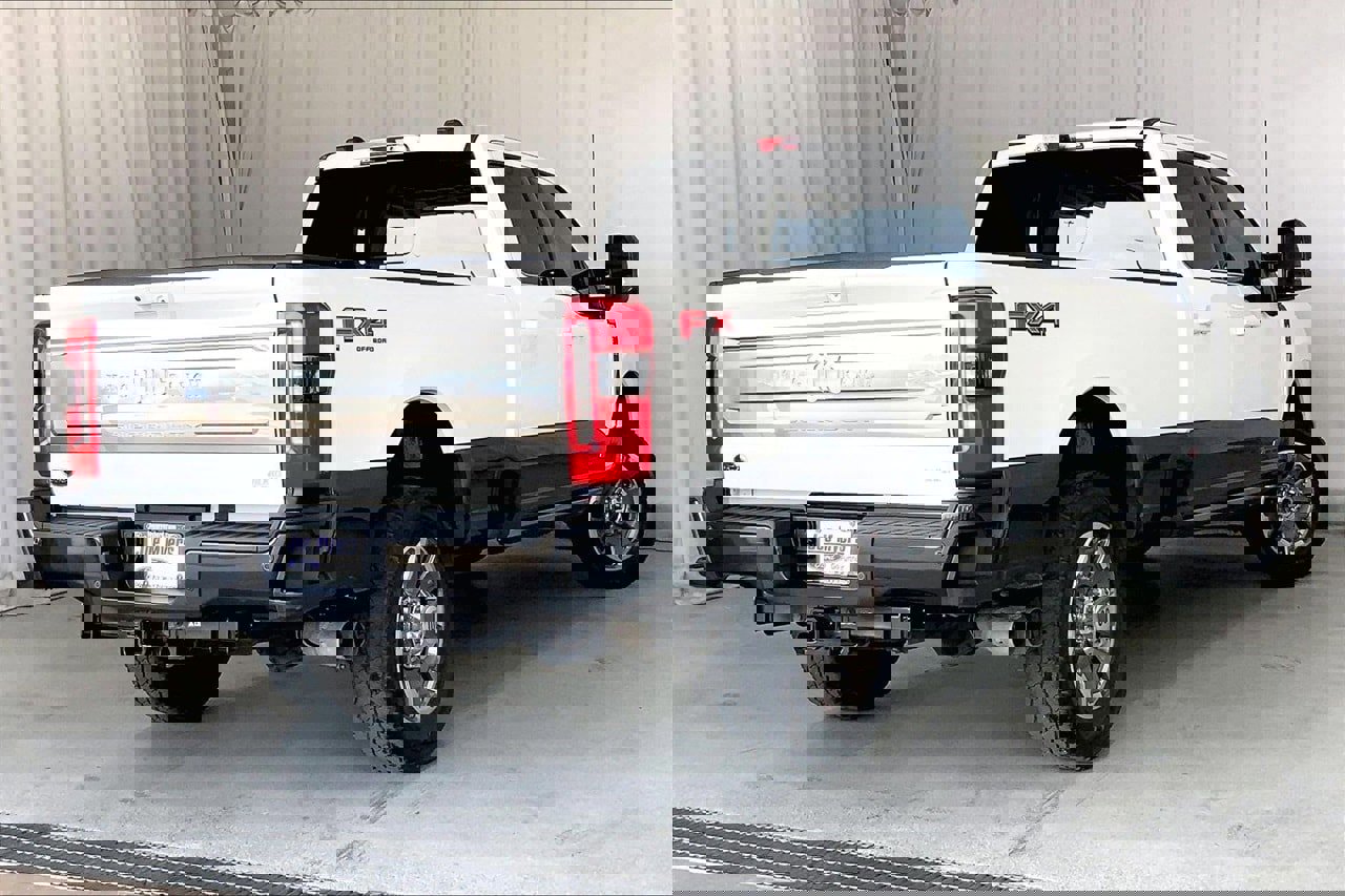 Certified 2025 Ford F350 King Ranch image 4