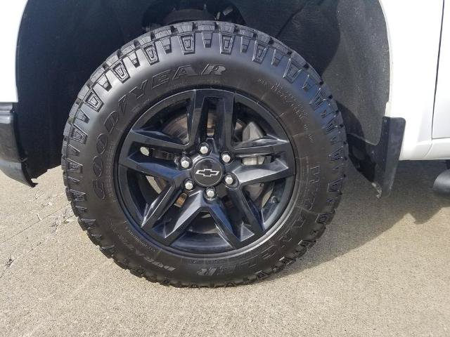 Used 2019 Chevrolet Silverado 1500 LT Trail Boss AWD/4WD image 10