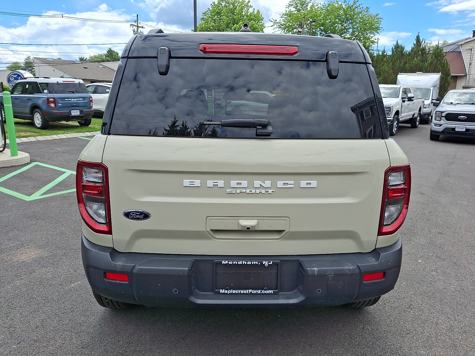 Certified 2025 Ford Bronco Sport Outer Banks w/ Outer Banks Tech Package+ AWD/4WD image 6