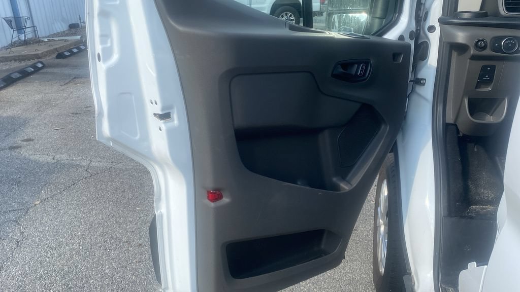 Certified 2025 Ford Transit 350 XLT RWD image 16