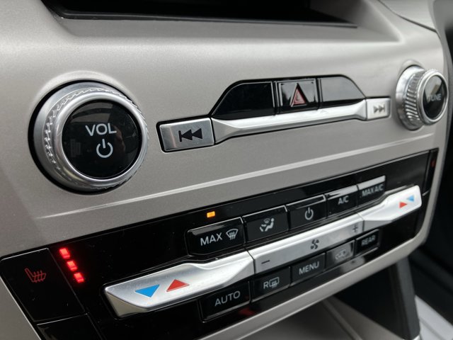 Certified 2023 Ford Explorer XLT w/ Equipment Group 202A image 6