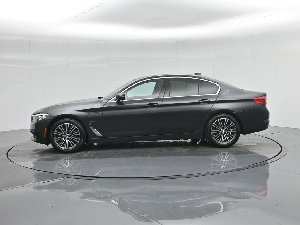 Used 2019 BMW 530e w/ Convenience Package image 34