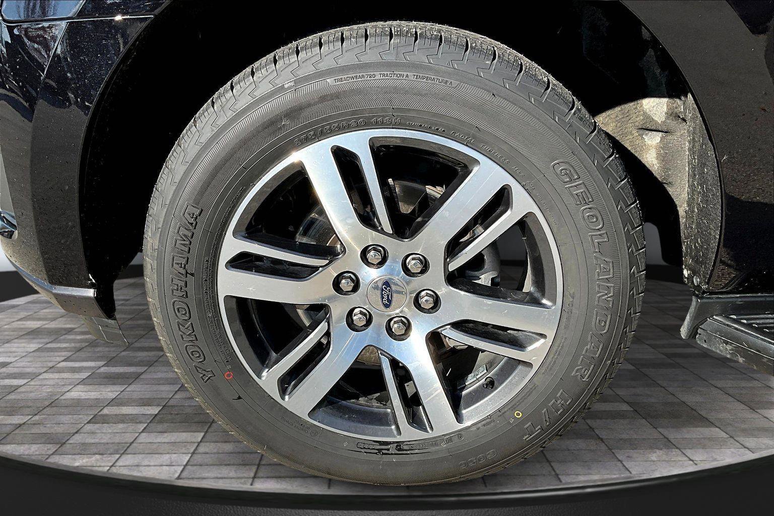 Certified 2024 Ford Expedition Max Limited image 26