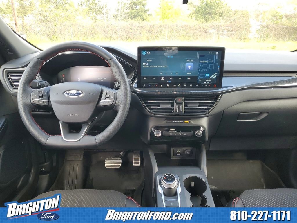 Certified 2024 Ford Escape ST-Line w/ Tech Pack #1 AWD/4WD image 14