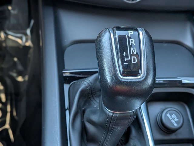 Used 2020 Volvo XC60 T5 Momentum w/ Protection Package Premier image 25