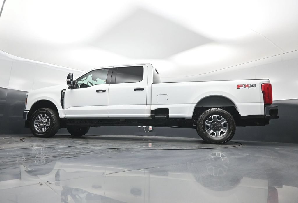 Certified 2025 Ford F350 XLT AWD/4WD image 48