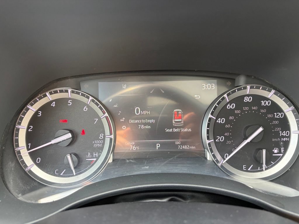 Used 2022 Toyota Highlander XSE AWD/4WD image 39