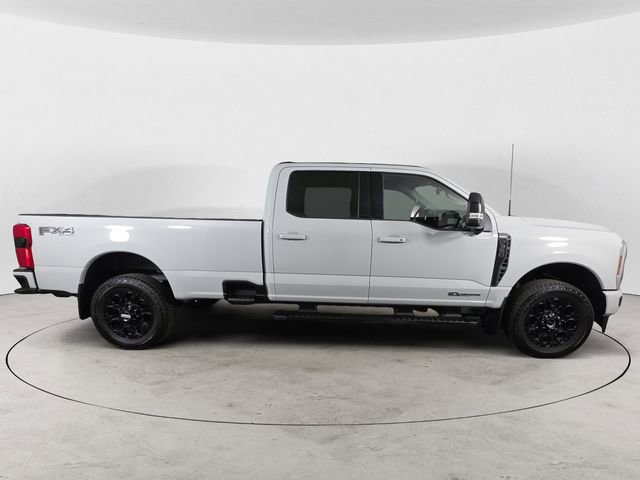 Certified 2025 Ford F350 Lariat w/ Black Appearance Package image 2